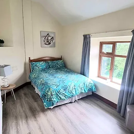 Ardaravan Townhouse, By Wild Atlantic Wanderer Holiday home Buncrana