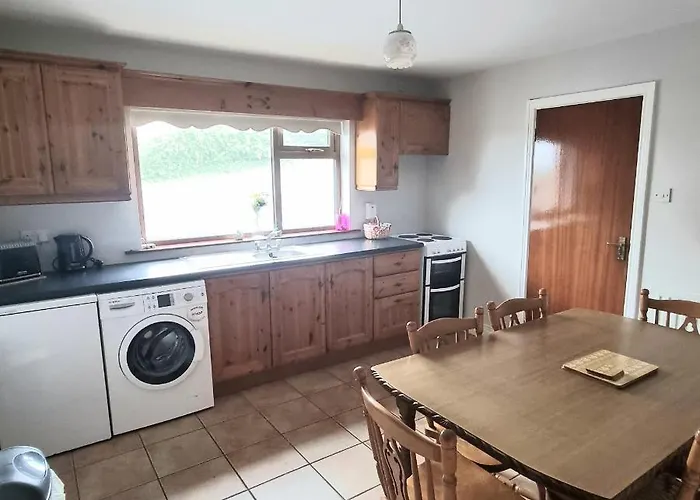 Ardaravan Townhouse, By Wild Atlantic Wanderer Buncrana